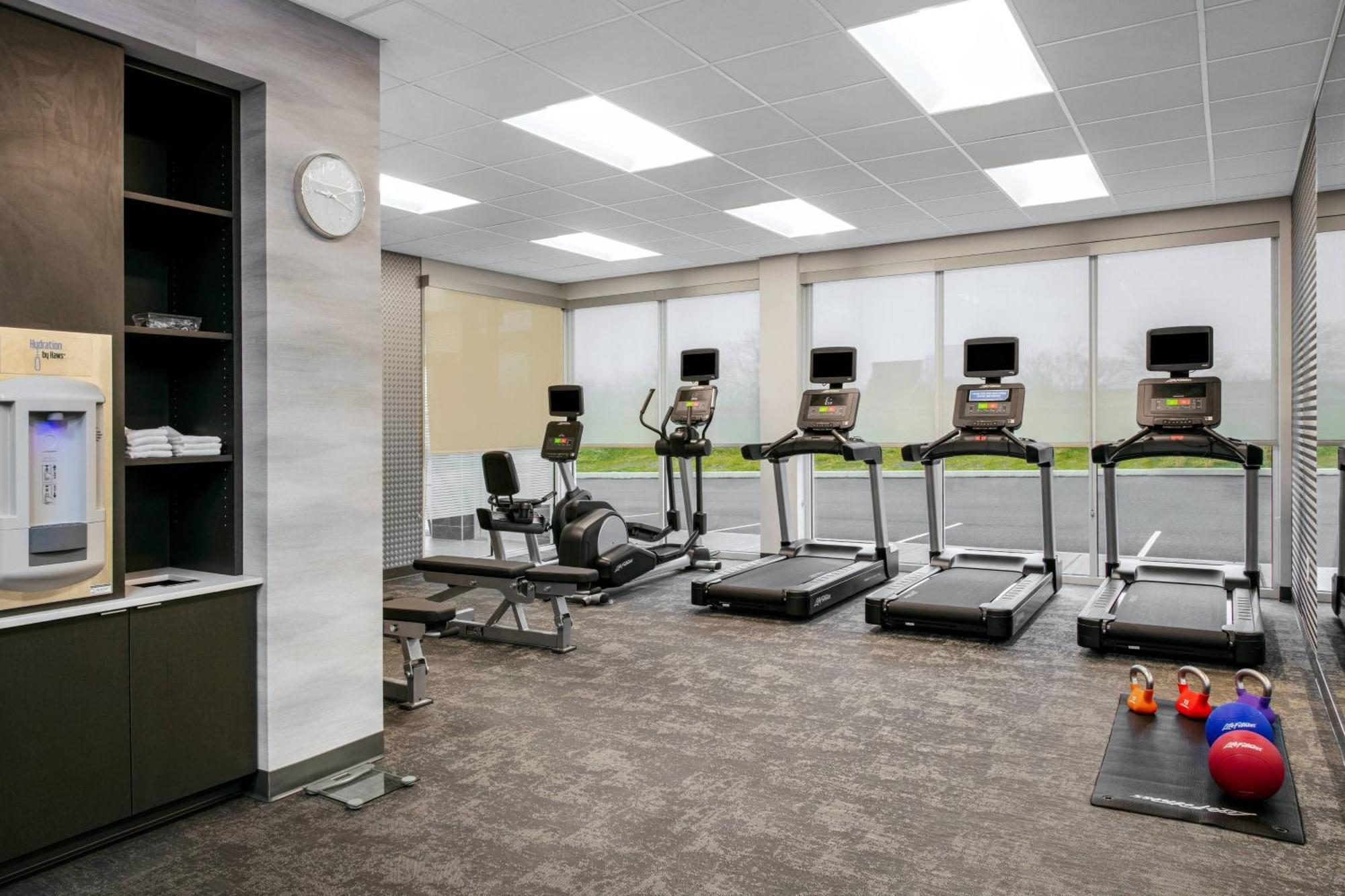 Fairfield By Marriott Inn & Suites Harrisburg West/Mechanicsburg Bagian luar foto