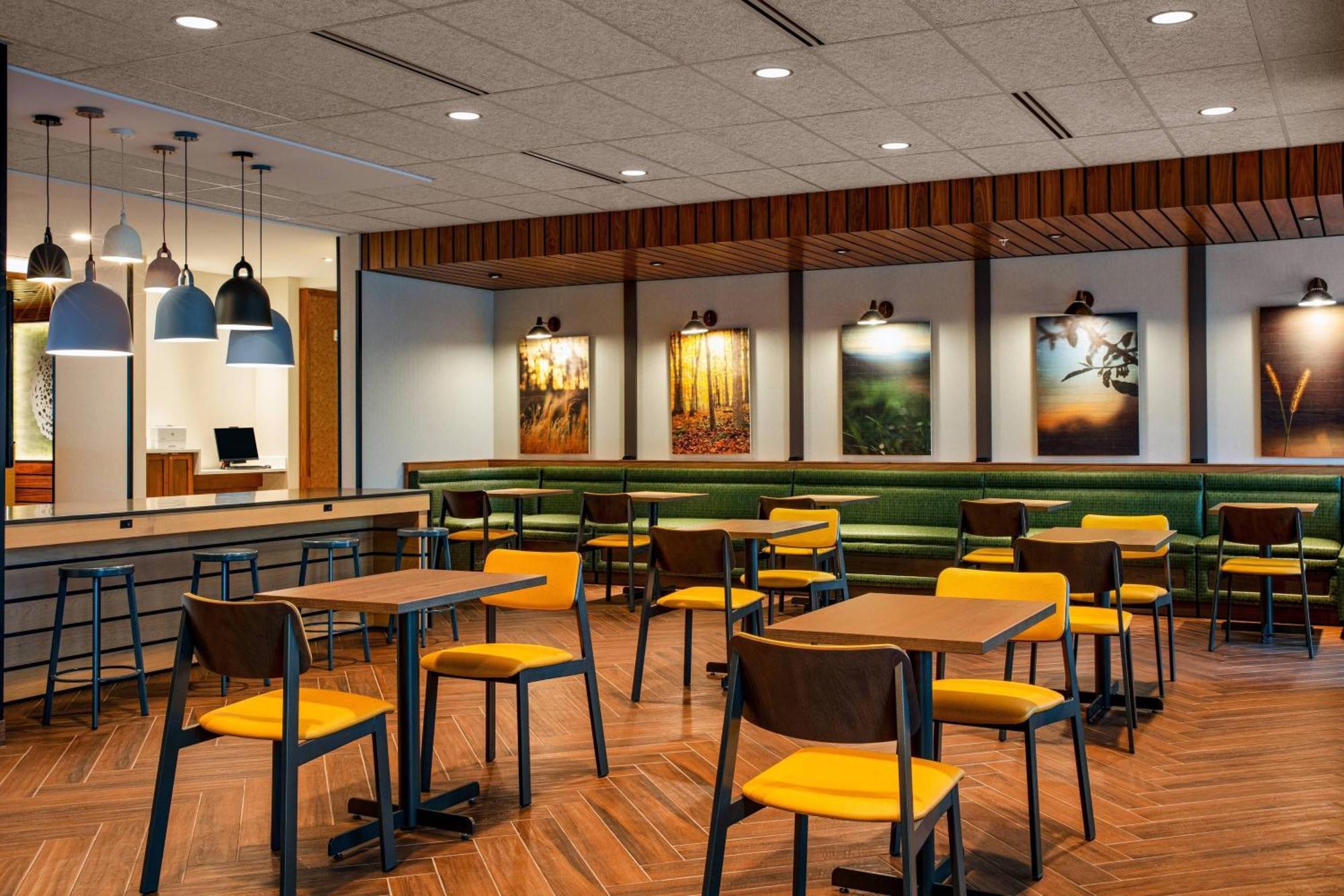 Fairfield By Marriott Inn & Suites Harrisburg West/Mechanicsburg Bagian luar foto